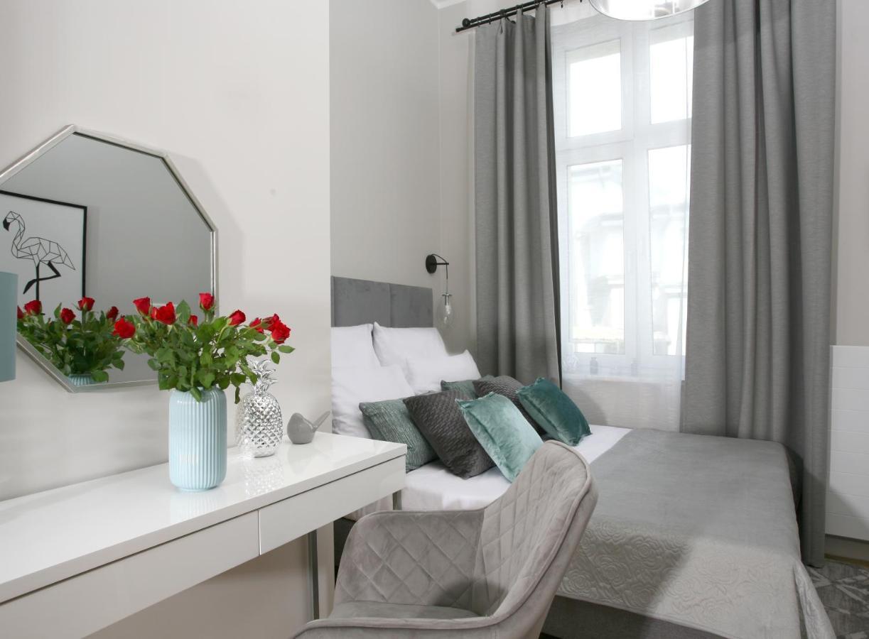 Gem Apartment By Castle Краков Экстерьер фото